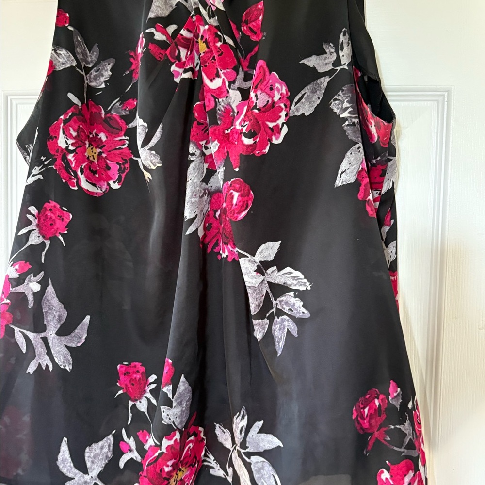 Dana Buchman Black and Pink Floral Blouse